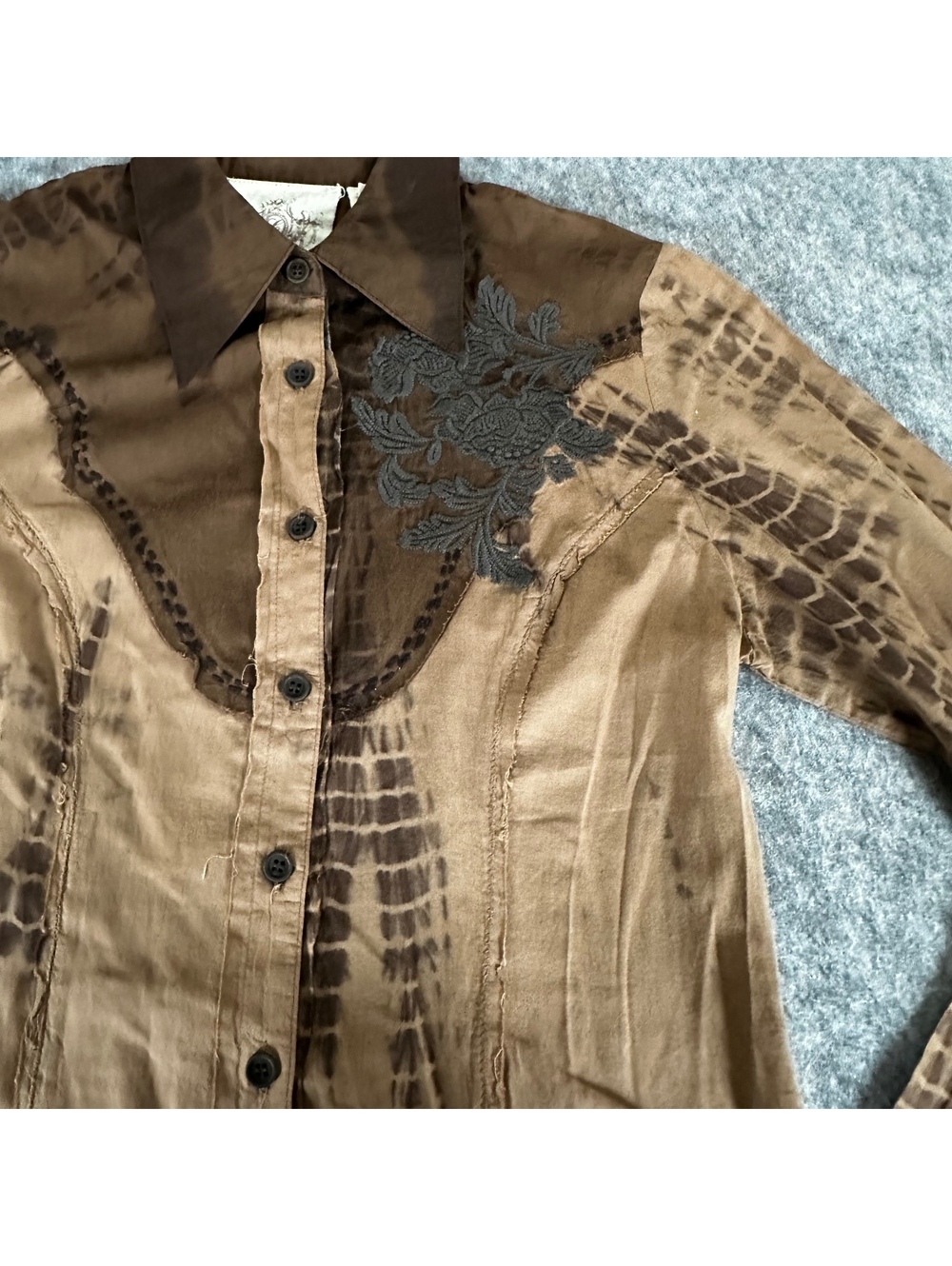 Lulumari Brown Tie Dye Embroidered Raw Edge Button Down Shirt Boho Western S - Picture 3 of 9